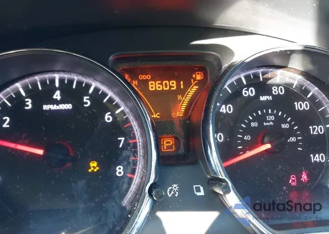 2014 Nissan Versa Note S Plus из США, поврежденный, VIN 3N1CE2CP2EL401355